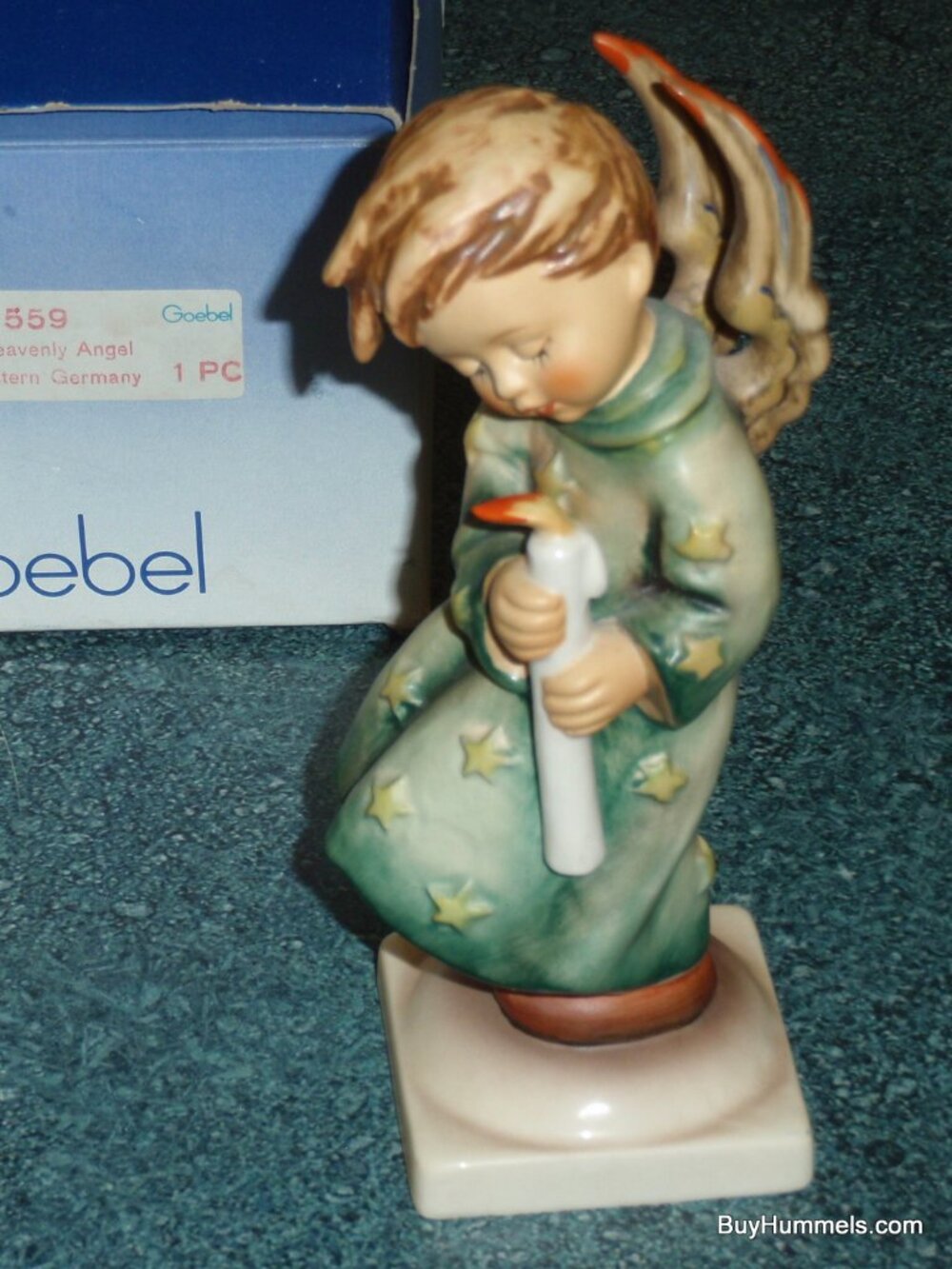 "Heavenly Angel" Goebel Hummel Figurine #21/0 1/2 TMK6 With Original Box - RARE!